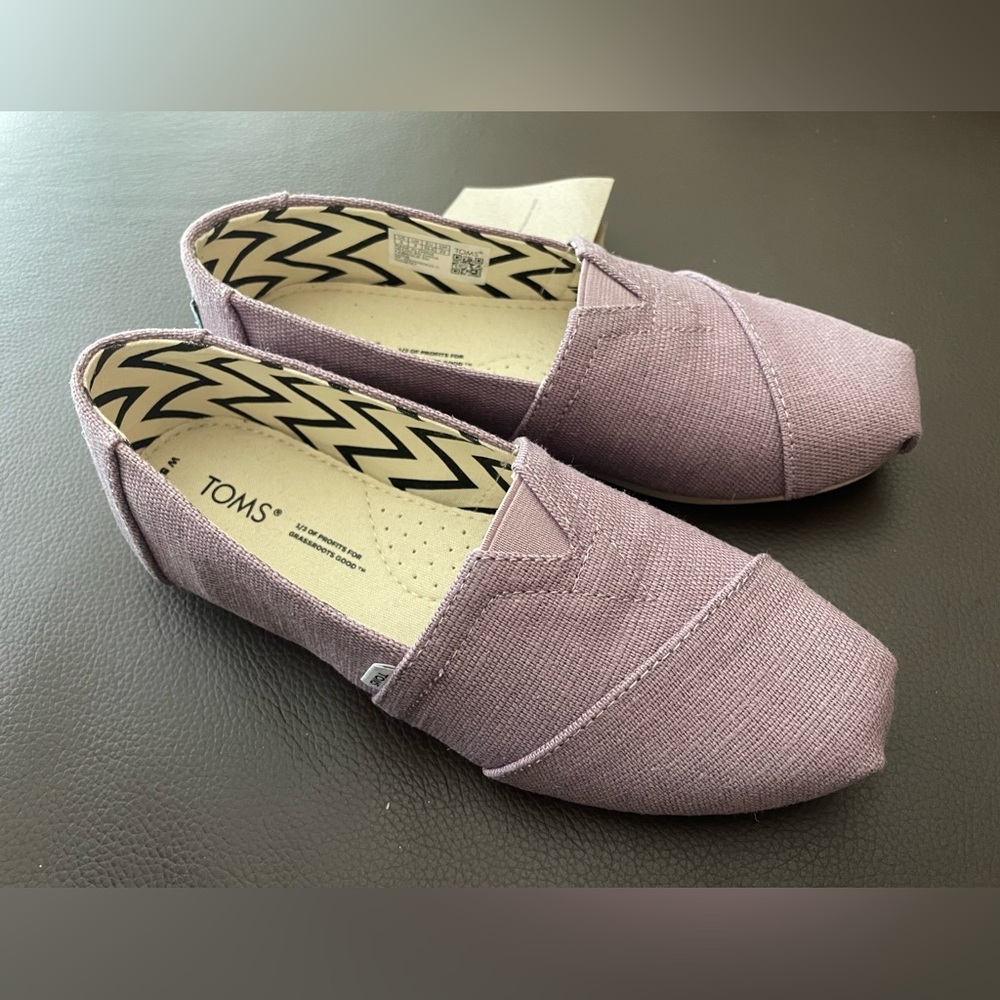 Toms shoes